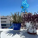 El Charco Guest house *